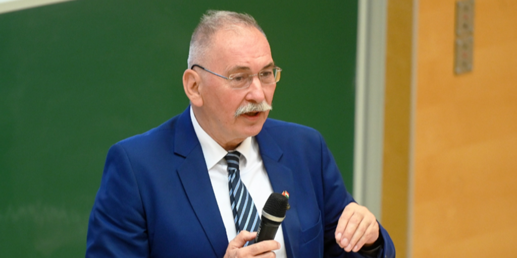 A hagyományos kínai orvoslás és az innováció találkozása a Debreceni Egyetemen